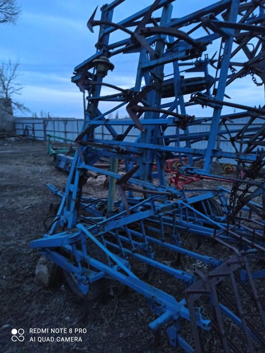 Продам культиватор кпс7.