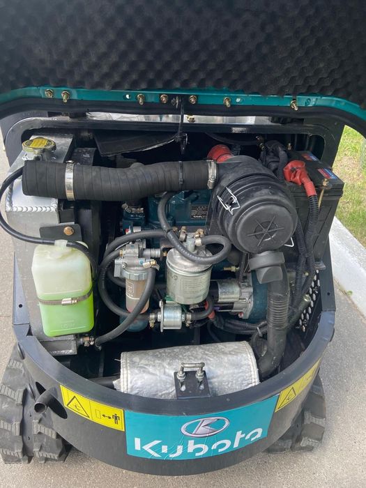 Мініекскаватор Kubota LX9-12