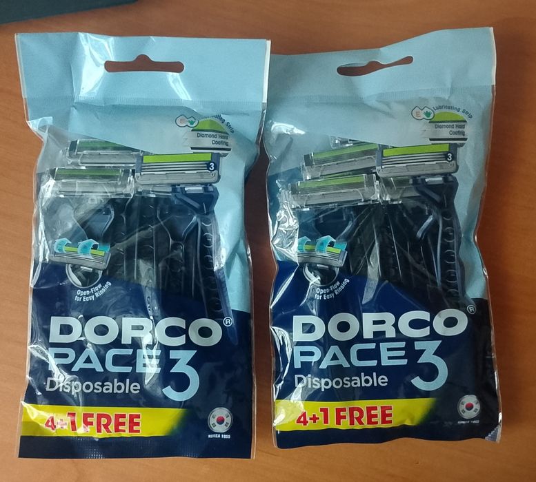Набір бритвених станків Derby 2 (8 пачок по 5 шт), Dorco pace 3 (2 пачки по 5 шт) — Оптом
