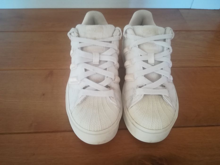 Buty Adidas originals r. 37