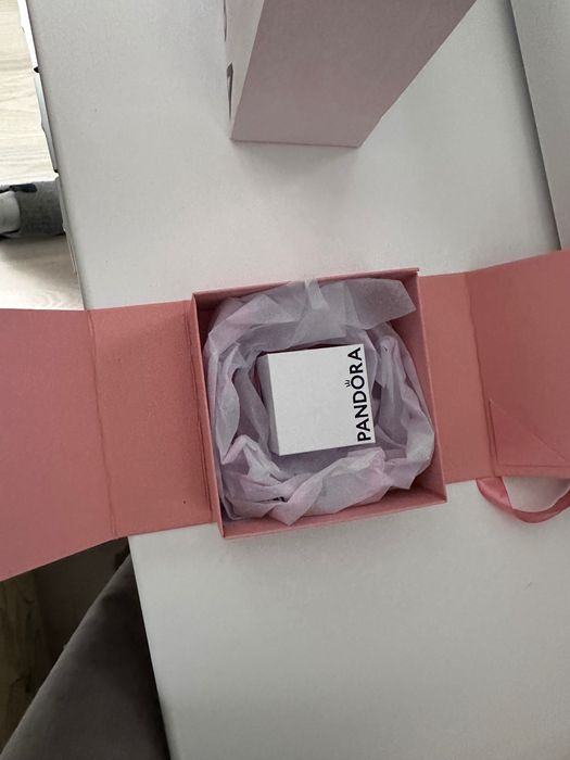 пандора кільце Зла королева