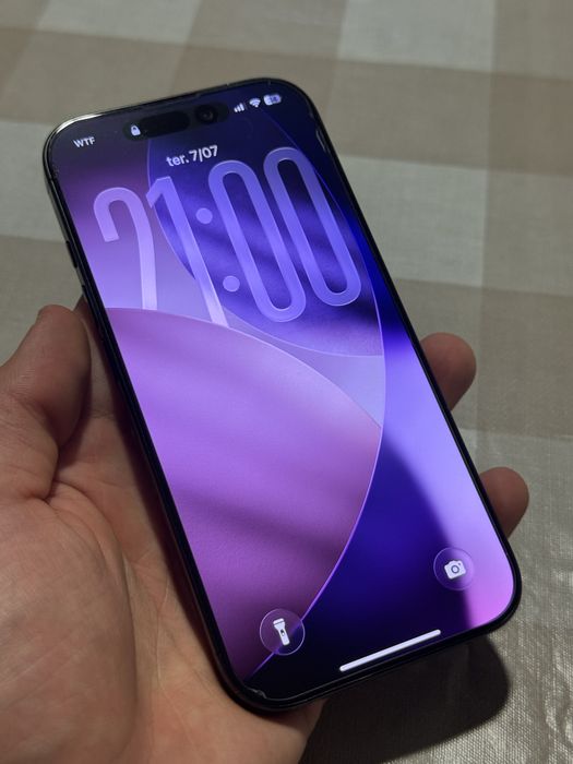 iPhone 16 Pro Preto