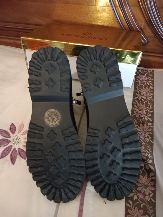 Botins  (Completamente Novos)