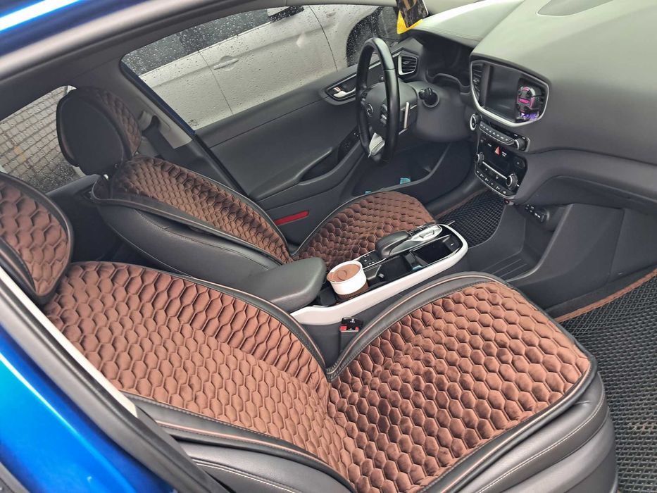 Hyundai Ioniq 2016    ( Корея)