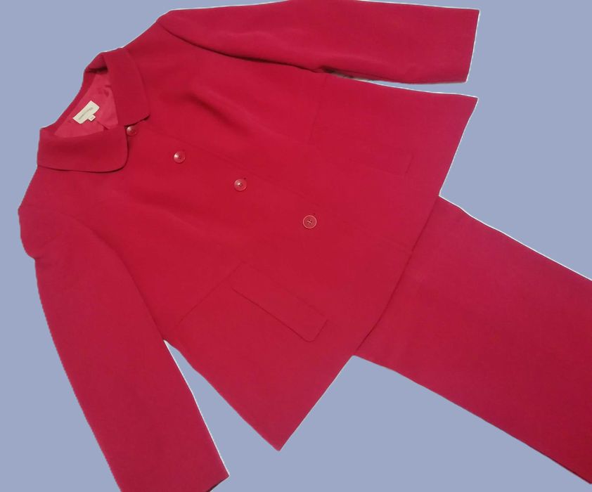 Fato vermelho (senhora)