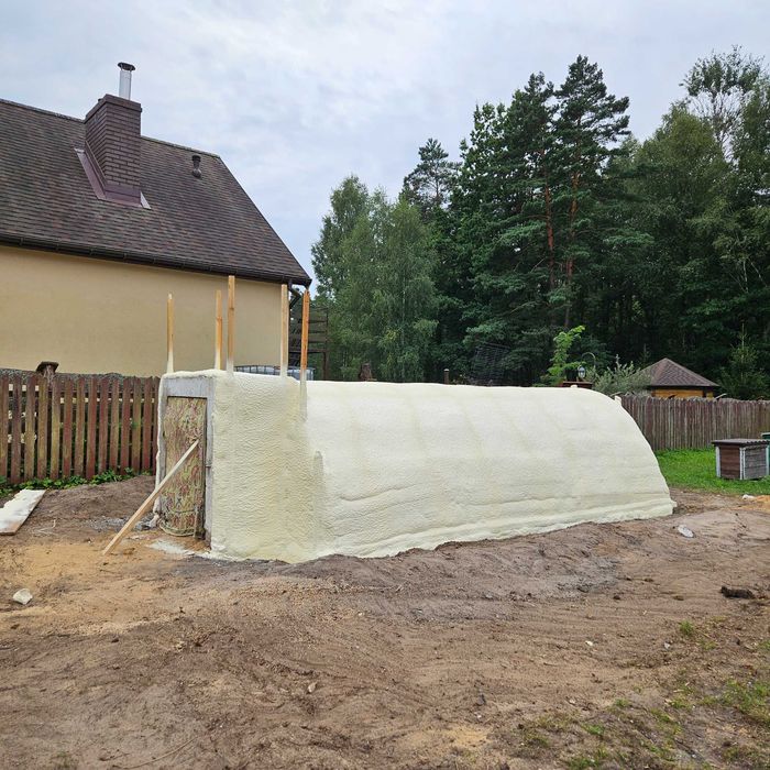Pianka PUR – Ocieplanie poddaszy i hal | Kraśnik