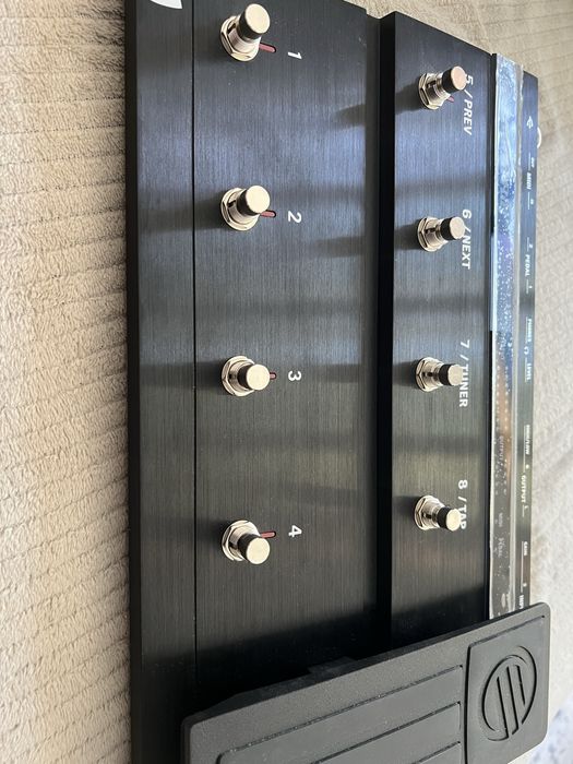 Rig Kontrol 3 – Native Instruments (novo, nunca usado)