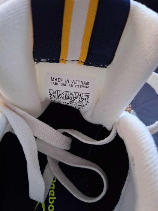 Buty Reebok Unisex nowe 40