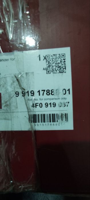 Продам паливний насос Ауді