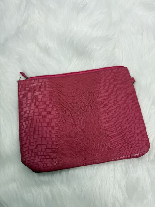 Różowa kosmetyczka