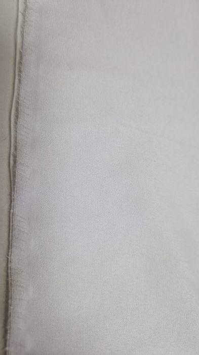 Tkanina kupon 5 m.x 235 cm.