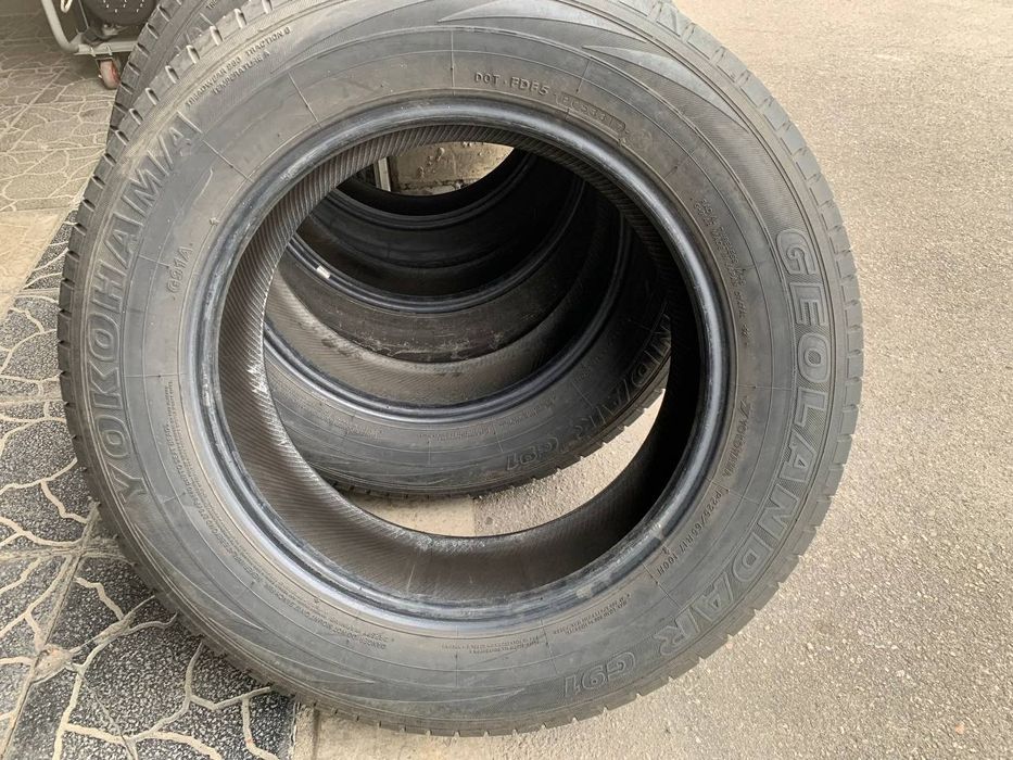 225/65 R17 YOKOHAMA