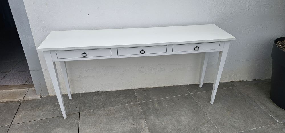 Móvel de sala tipo consola