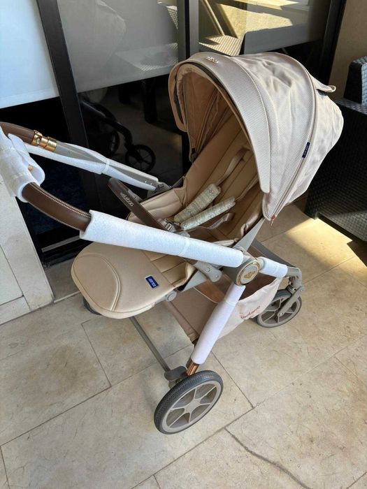 carrinho de bebê novo trio