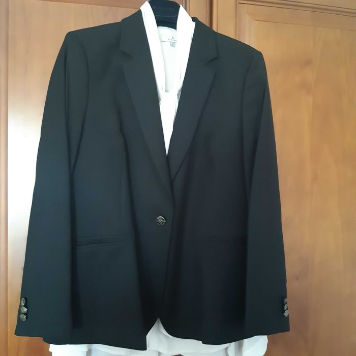 Blazeres e 2 camisas Decenio