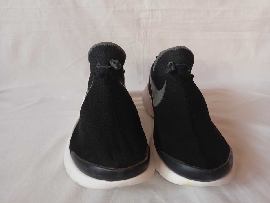 Nike roz. 45 /UK 10/ - dł. wkł. 29 cm