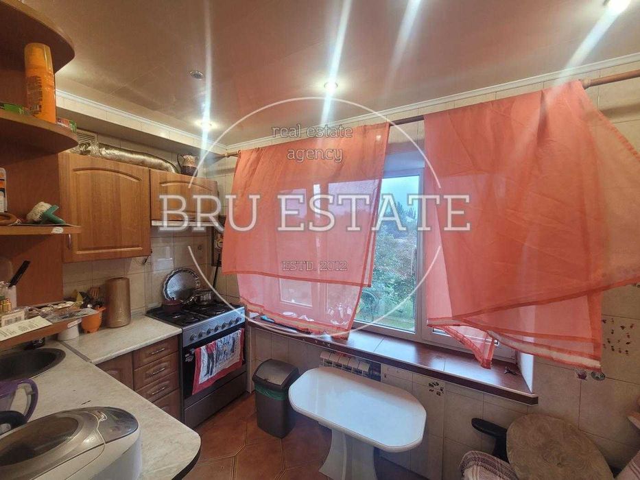 Оренда затишної 2к квартири з газом на Нивках, Щербаківського