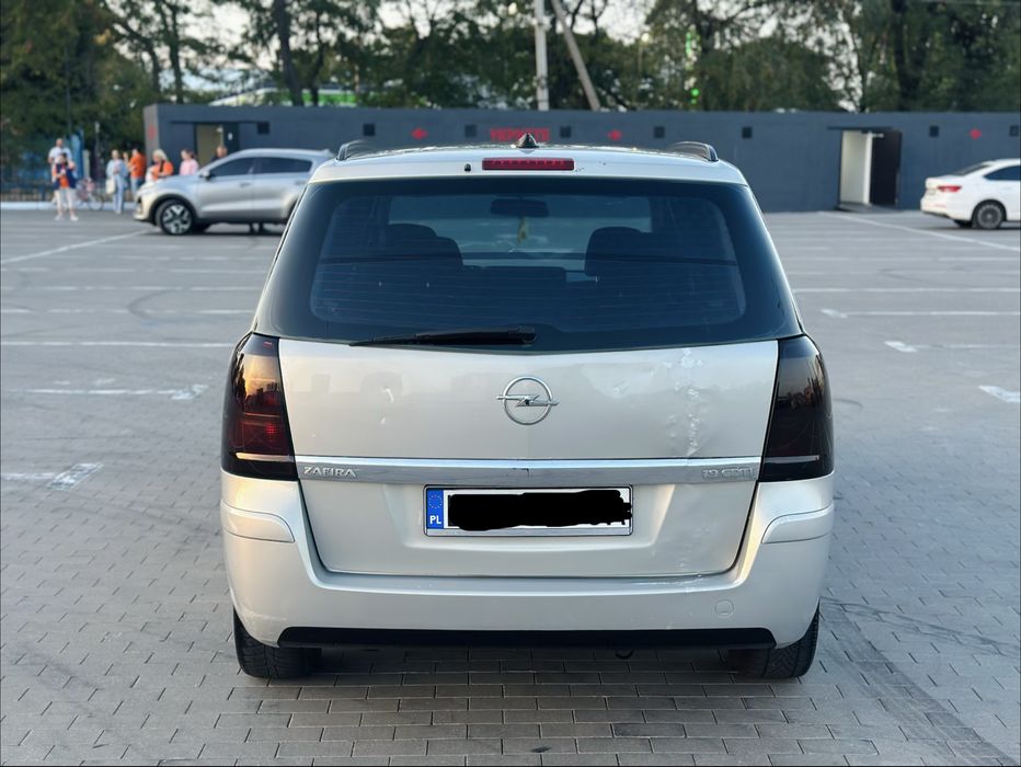 Продам Opel Zafira 1.9 турбо дизель