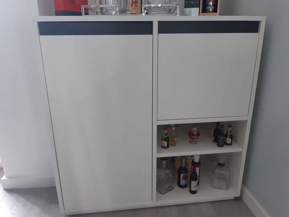 Bonito, prático e excelente bar