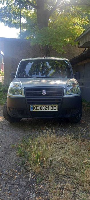Fiat Doblo 2011 року