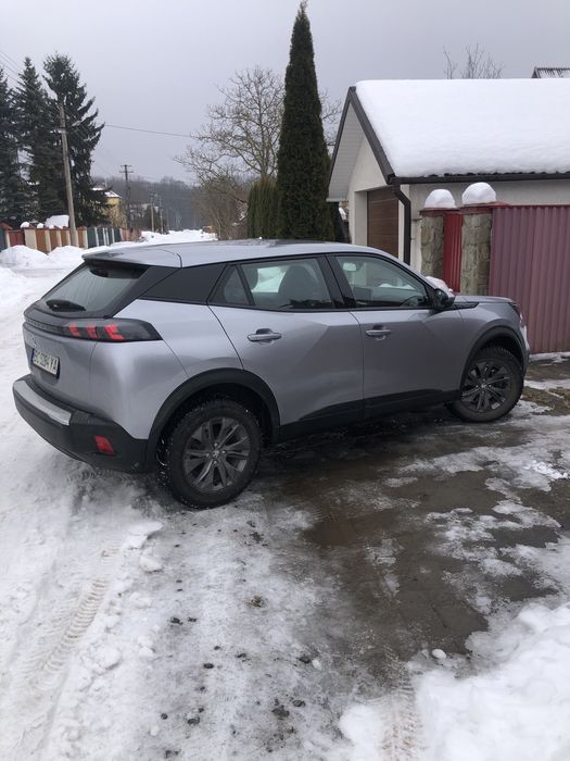 Продаж електроавтомобіля  пежо 2008 від власника