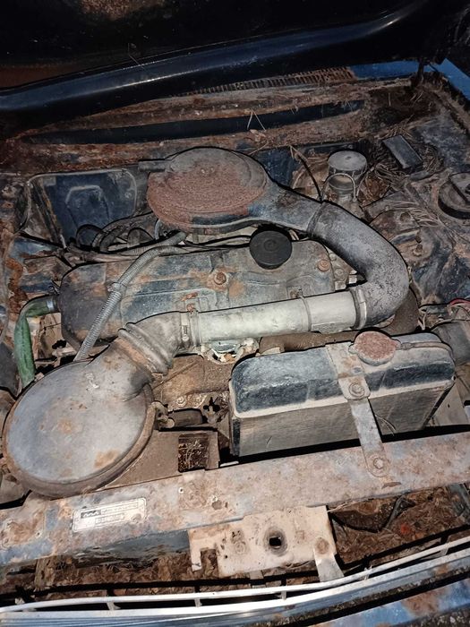Clássico antigo Peugeot 204 1.1