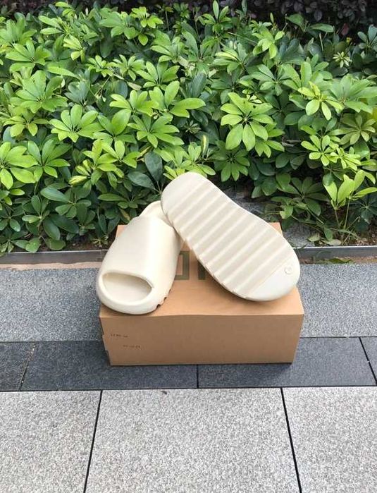adidas Yeezy Slide Onyx R.39