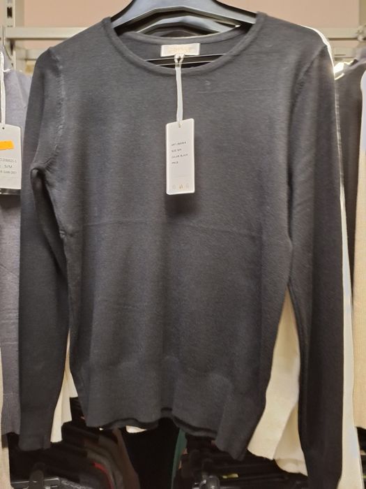 Pulower dsmski w szpic