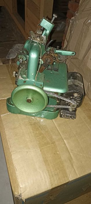 Оверлок. назва невідома)