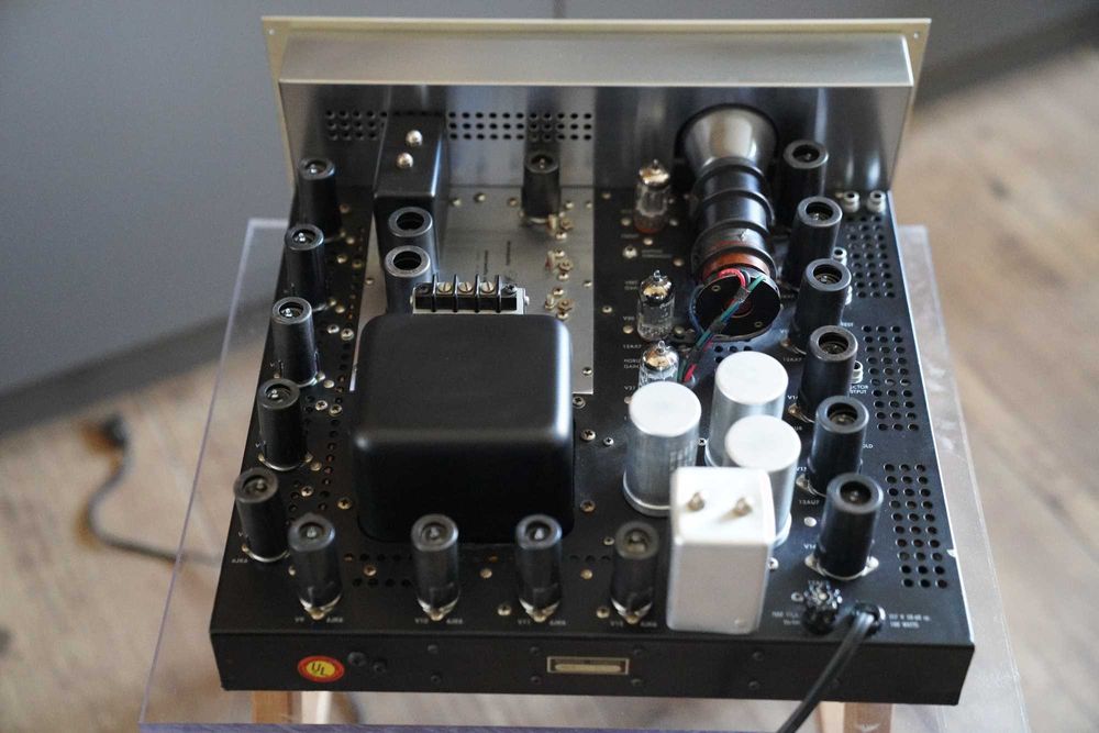 Ламповий тюнер Marantz 10B