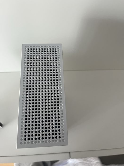 Xbox serie S com comando nova