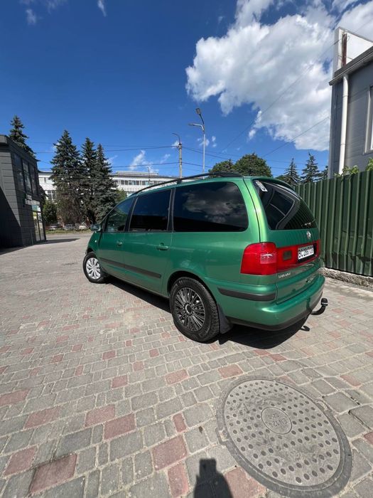 Продам Volkswagen Sharan 2003 р ,1.8 бензин