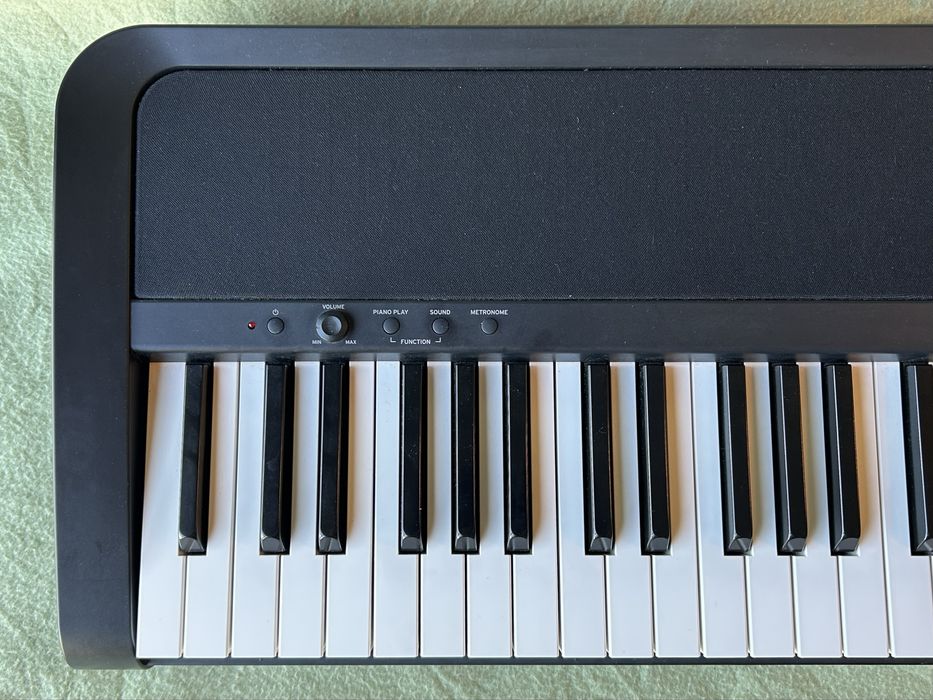 Piano Korg B2 - perfeito estado de funcionamento