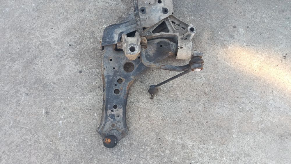 Charriot frente VOLKSWAGEN Polo (9N)