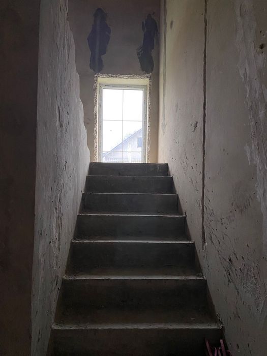 Продаж 2 поверхового будинку, Почаїв