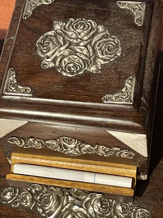 Cigarreira de secretária