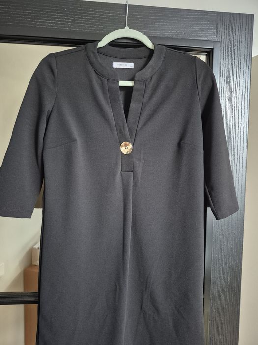 Sukienka czarna Reserved