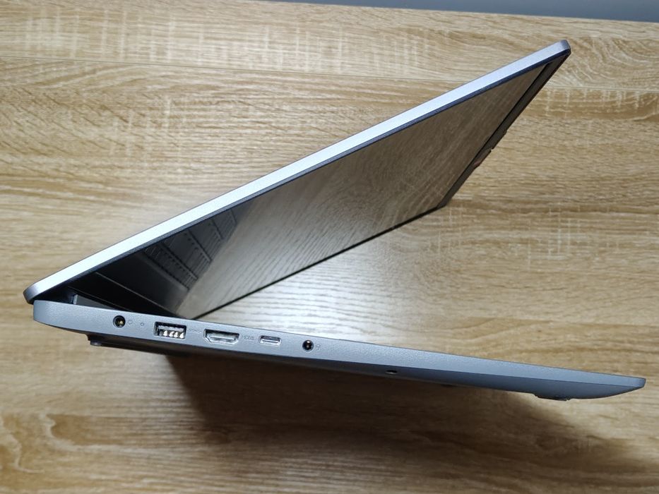 Lenovo IdeaPad Slim 3 16" | i5-12450H | 16GB | 512GB | Win11