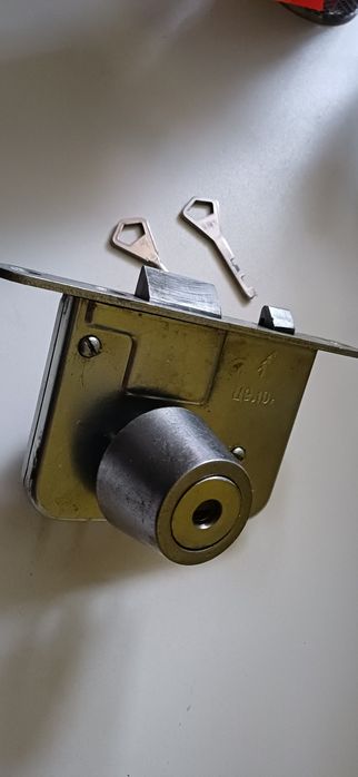 Замок врізний вінтаж