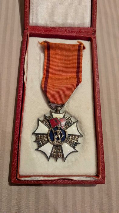 Order Sztandaru Pracy II klasy PRL