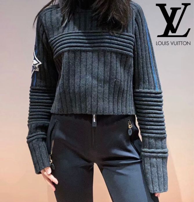 Шерстяний светр Louis vuitton оригінал!