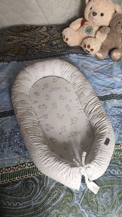 Кокон для немовлят