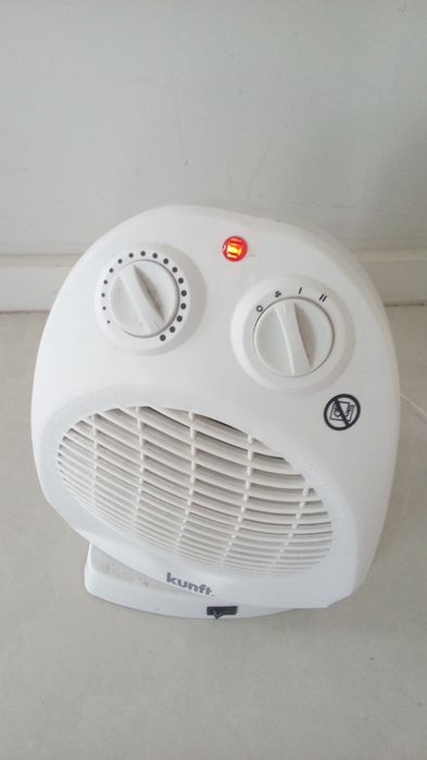 Termoventilador Kunft Rotativo.Como Novo 4 Fotos
