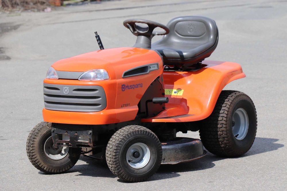 Мінітрактор газонокосарка Husqvarna LT-151