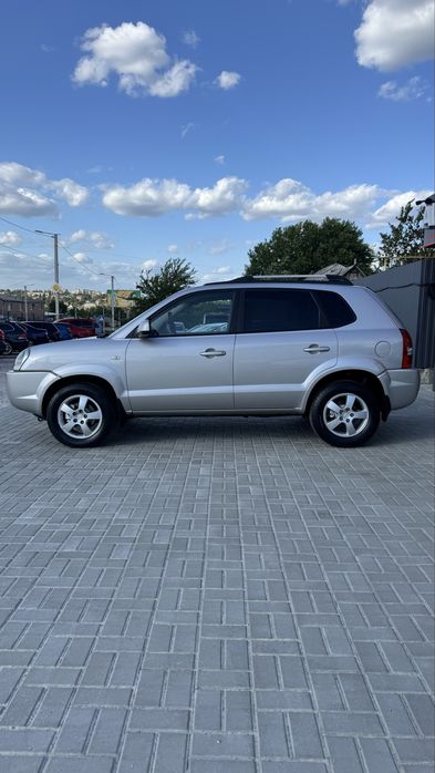 Hyundai Tucson Хюндай Тюксон 2005р 2,0 бенз 5МКПП