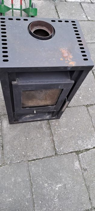 Kominek wolnostojący