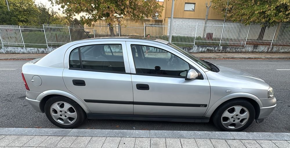 Opel Astra 1.4 Club