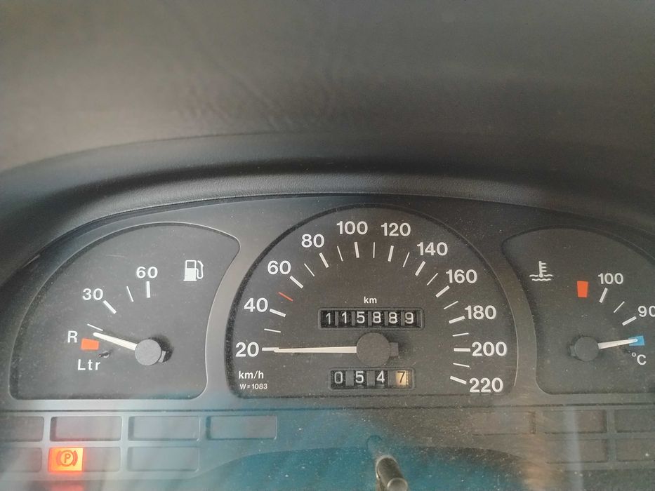 Opel Vectra 1.6i