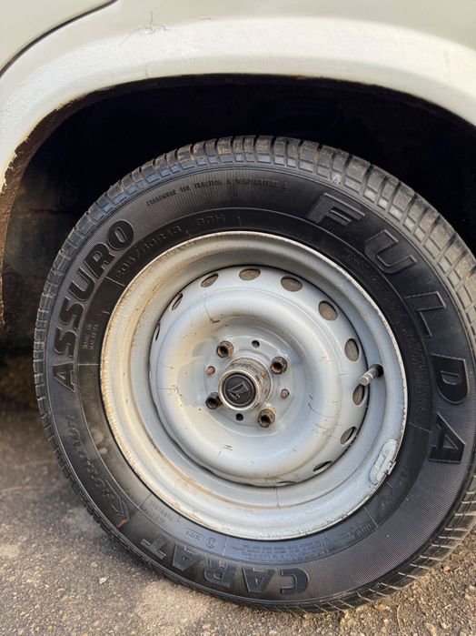 Продам ваз 2105,карбюратор,2002 год