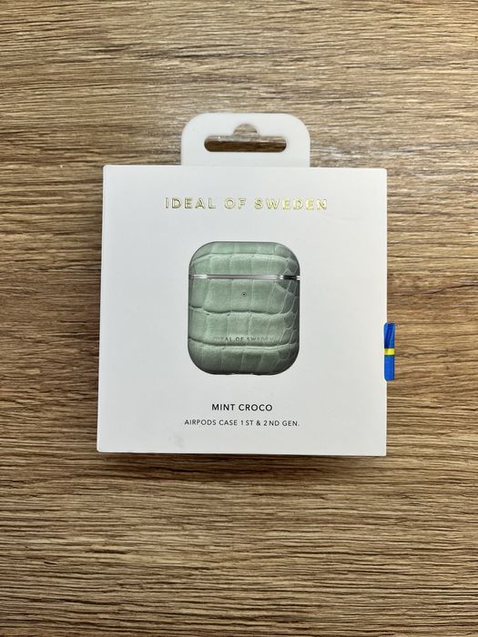 Чохли на AirPods 1 та 2